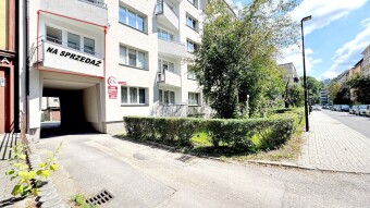 Blok. Biuro Nieruchomości Bielsko-Biała