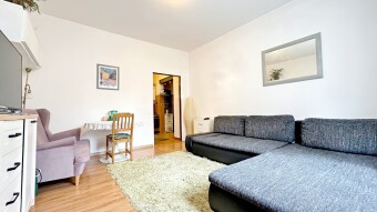 Salon - ujęcie od okna.Biuro Nieruchomości Bielsko-Biała.