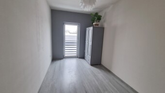 Kolejna sypialnia lub pokój daiecka.Biuro Nieruchomości Bielsko-Biała