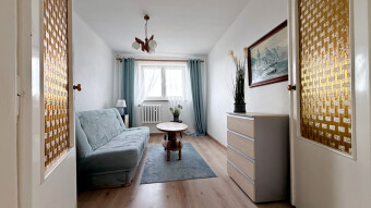 jasna sypialnia z widokiem Biuro Nieruchomości Bielsko-Biała